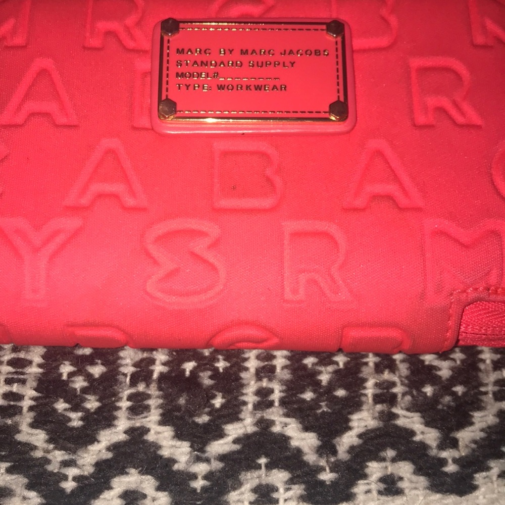 Marc Jacobs wallet - Picture 3 of 3